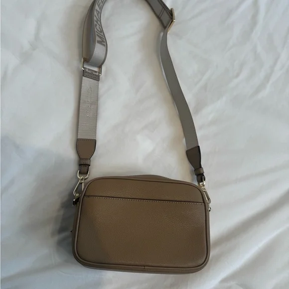 Michael Kors Tan Crossbody Bag - Picture 5 of 6